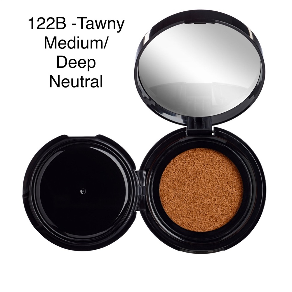 Wet n Wild Mega Cushion Foundation SPF 15 - Picture 3 of 8